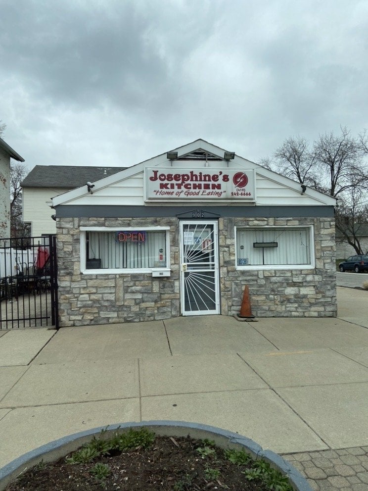Josephine's Soul Food storefront